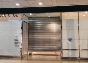 Zara, Bershka y Pull&Bear cierran sus tiendas en el Sambil de Valencia