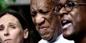 Bill Cosby sale de prisión tras anular un tribunal su condena