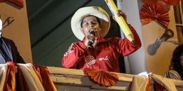 El partido de Pedro Castillo tendrá la primera minoría en el Congreso peruano