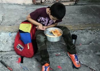 Sábado de donatón en San Cristóbal: Alimentan 250 niños y piden apoyo para seguir con la labor