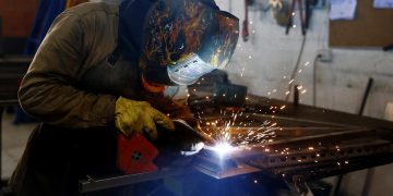 El Congreso colombiano aprueba una ley que reduce la semana laboral a 42 horas