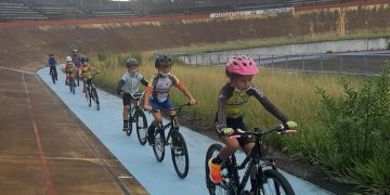 Escuelas de ciclismo infantil vuelven al Velódromo JJ Mora