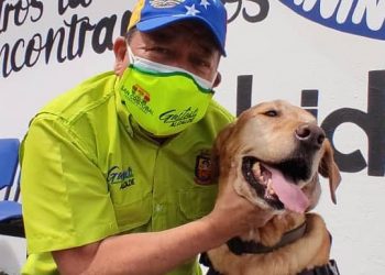 El alcalde Gustavo DeIgado inauguró  enfermería canina de PoliSanCristóbal
