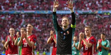 1-1. Francia se atasca en Budapest