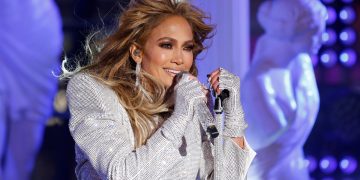 Jennifer López y Netflix firman un acuerdo para crear contenido