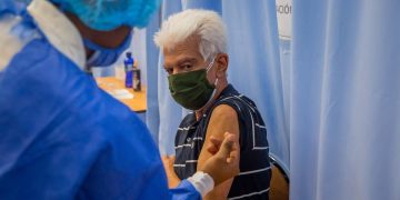 El gremio médico venezolano exige un plan de vacunación anticovid efectivo