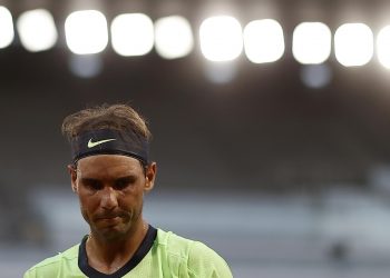 Nadal cae en semifinales de París ante Djokovic tras un partido épico