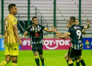 El Aurinegro no desentonó ante Trujillanos