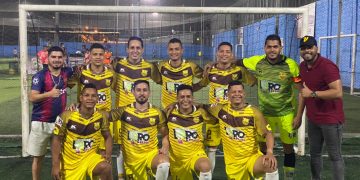 Trujillanos juegan torneo de fútbol 6 en Ecuador