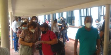 Llegan dosis de Spunik V para vacunación masiva en Trujillo