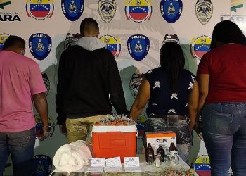 Presas 4 personas por vender vacunas anticovid falsas