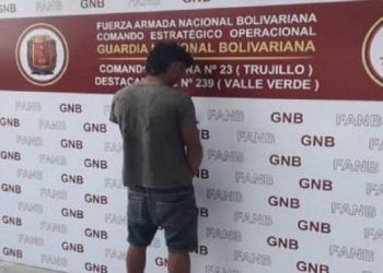 Detienen a hombre acusado de violar a una menor en El Cenizo