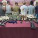 GNB incauta lote de armas y prendas militares