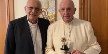 El Papa recibió Reliquia de José Gregorio de manos del Cardenal Porras