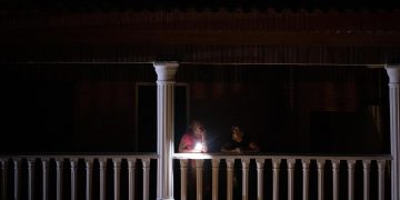 Un fallo eléctrico dejó sin luz gran parte de Caracas y varios estados más