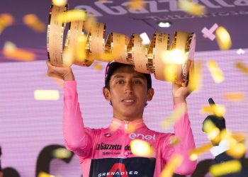 Egan Bernal, da positivo por covid-19 tras ganar el Giro de Italia