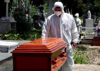 Sepulturero del cementerio de San Cristóbal fallece por COVID-19 