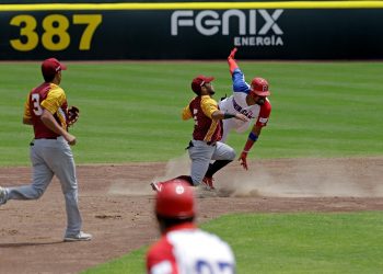 8-4. República Dominicana derrota a Venezuela y clasifica a Tokio 2020