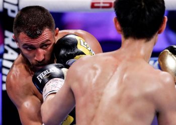 Lomachenko tiene un regreso triunfal ante Nakatani