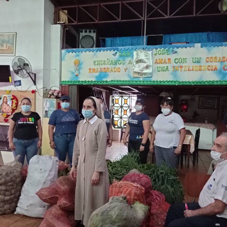 Más de 6.2 toneladas de verduras, hortalizas y frutas fueron entregadas a 5 Casas de Abrigo
