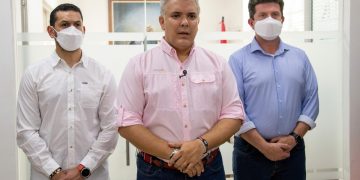 Iván Duque confirma un «atentado cobarde» contra el helicóptero presidencial en Colombia