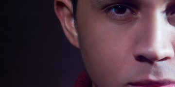 Henry Pineda, el diseñador venezolano que deslumbra con su mágico arte