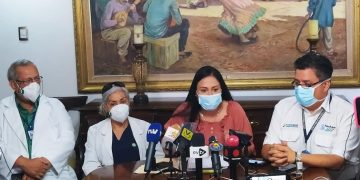 Gobernadora pide a ONGs priorizar: “En las últimas semanas se ha observado solo entrega de arepas con queso”