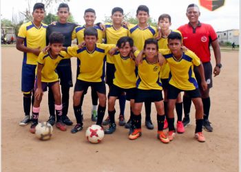 UDV contra Mene Sport en fútbol inter-estadal