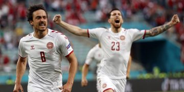 1-2. Dinamarca recupera el aroma del 92