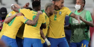 Brasil venció con lo justo a Perú y disputará la final de la Copa América