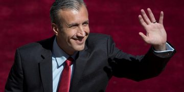 Venezuela celebra el acuerdo logrado en reunión ministerial de OPEP y aliados