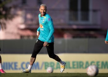 Brasil entrena penaltis en su última práctica antes de la final con Argentina