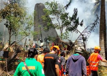 45 muertos, 53 heridos y 5 desaparecidos tras accidente de avión filipino