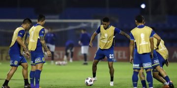 Central llega cabizbajo y el Táchira confiado