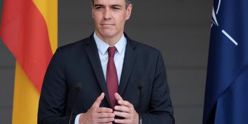 Sánchez rejuvenece su Gobierno para impulsar la España de la «recuperación»