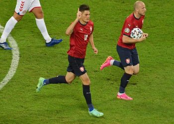 Schick iguala a Cristiano y el récord histórico de Milan Baros