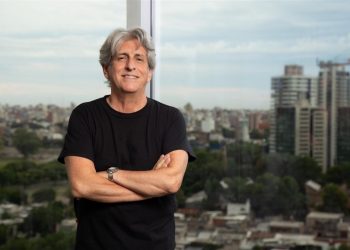 Roque Narvaja: «Menos mal que cedí ‘Santa Lucía’ a Miguel Ríos»