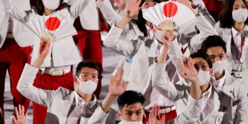 Un desfile de enmascarados