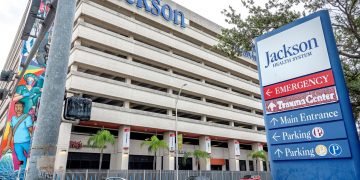 La condición de la primera dama de Haití es «estable, pero crítica»