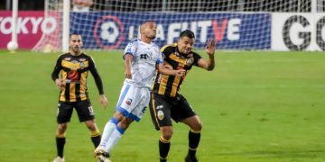 El Aurinegro empata y cede terreno en el Grupo Occidental