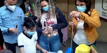 Estudiantes, docentes y familias comparten aprendizajes del año escolar 2020 – 2021