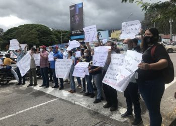 Dirigentes del Frente Amplio protestaron exigiendo liberación de Javier Tarazona