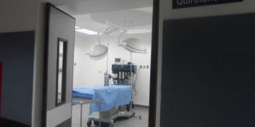 Con solo cuatro máquinas de anestesia para 9 pabellones cuenta el Hospital Central de San Cristóbal
