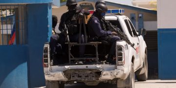 La Policía haitiana advierte de que impedirá cualquier manifestación