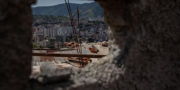 La rutina en el oeste de Caracas regresa entre la incertidumbre y la calma