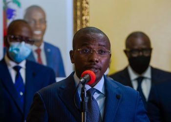 El primer ministro Joseph dimitirá y le cederá el poder en Haití a Ariel Henry