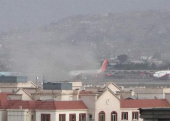 Al menos 15 muertos tras dos atentados junto al aeropuerto de Kabul