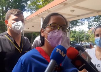 En UCI Covid: «El paciente no cuenta con el médico de guardia las 24 horas»