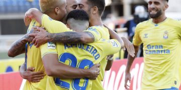 Peñaranda dio su primera asistencia en Las Palmas que venció al Huesca
