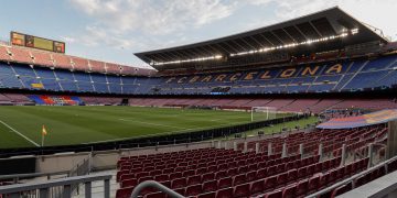 El público vuelve a la liga, pero con condiciones: 40 % de aforo y mascarilla